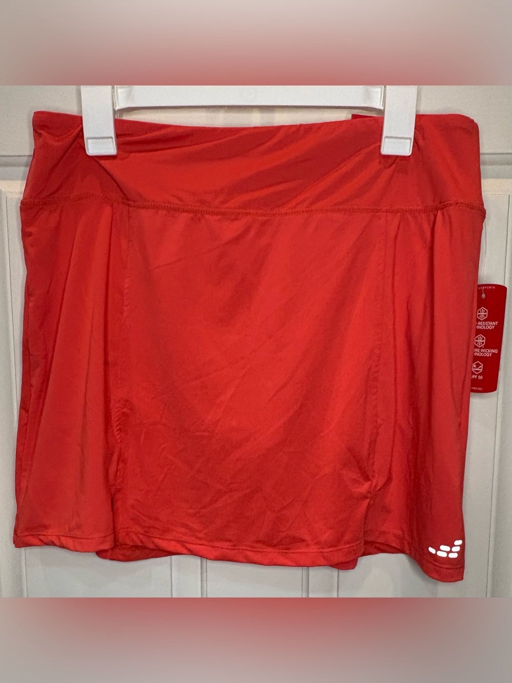 BCG Women’s Red Athletic Tennis Skort L Pull-On Short UPF 50 Moisture Wicking